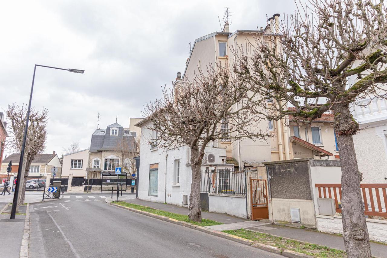 Studio Escale, 15 Min De Paris, A 200M Du Rer A Sartrouville Exterior photo